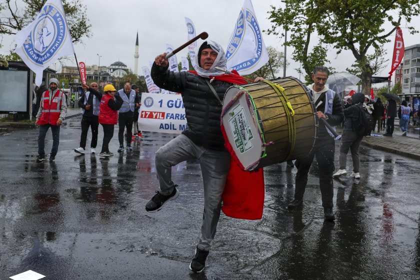 С протести и шествия 1 май беше отбелязан по света