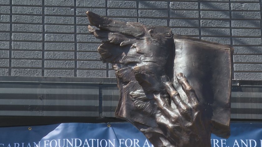 Ще инсталират паметник на българската азбука в Лос Анжелис