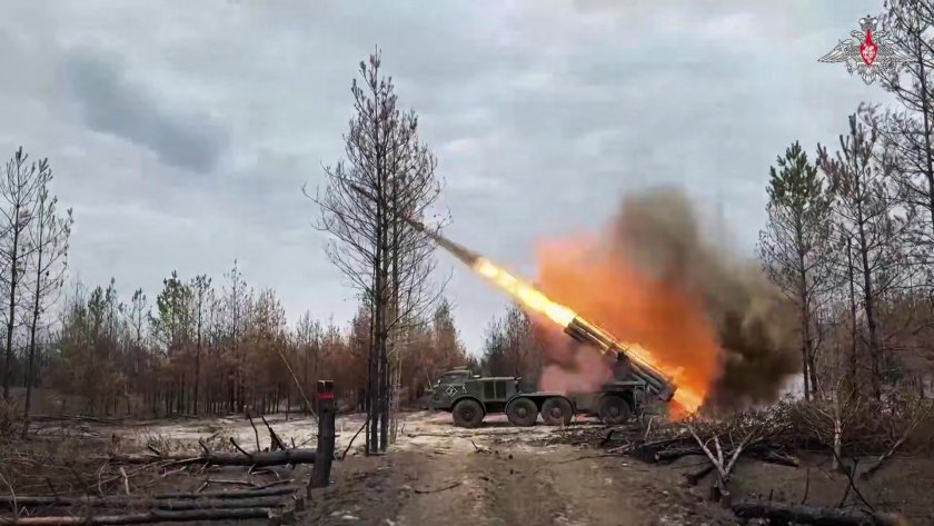 Преговори по време на война: Ударите на Русия срещу Украйна не спират