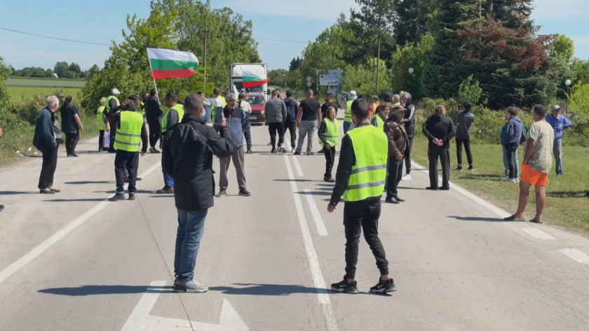 Заради липсата на вода: Протест затвори пътя към Монтана и Видин
