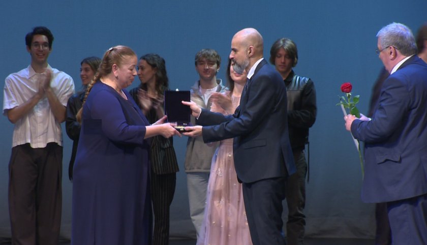 БНТ - Варна с награда за филма "Учителят Атанас Стоев - поетичният магьосник"