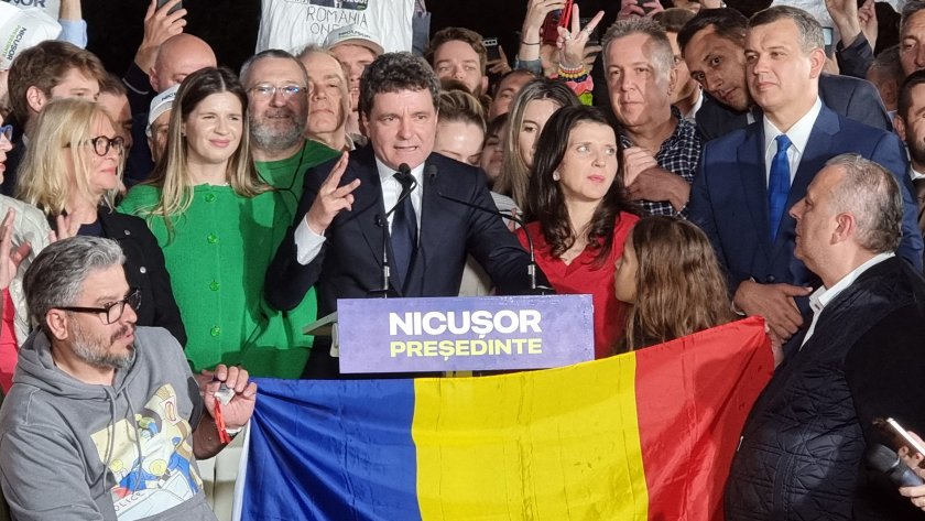 Първи екзитпол след балотажа в Румъния: Реформаторът Никушор Дан с малка преднина пред националиста Джордже Симион
