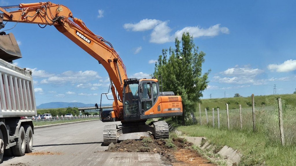 Защо АПИ прави ремонти в началото на лятото?
