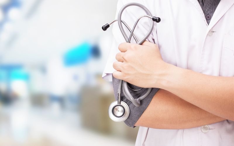 Председателят на синдиката на медицинските специалисти: Готови сме на крайни действия