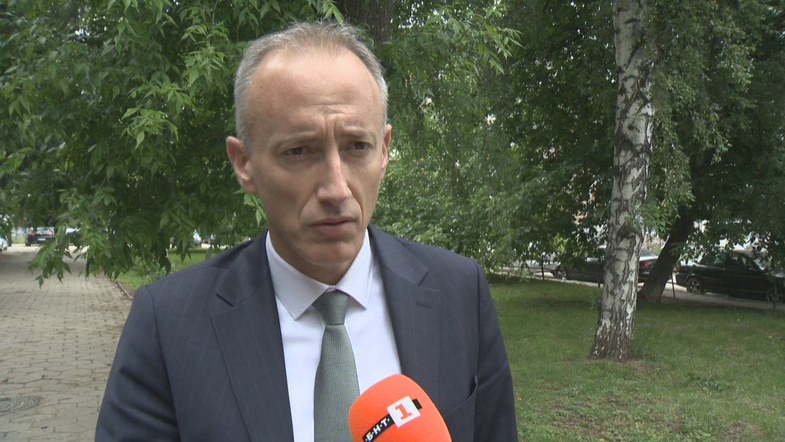 Вълчев за руския език: МОН нито популяризира, нито ограничава изучаването му