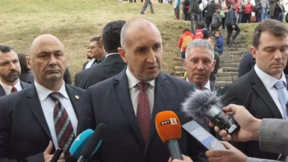 Президентът Радев: Властта отказва да чуе гласа на хората за еврото