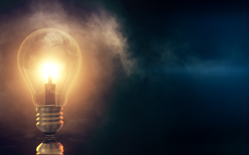 Центърът на Бургас остана на тъмно заради 19-годишен стар познайник на полицията