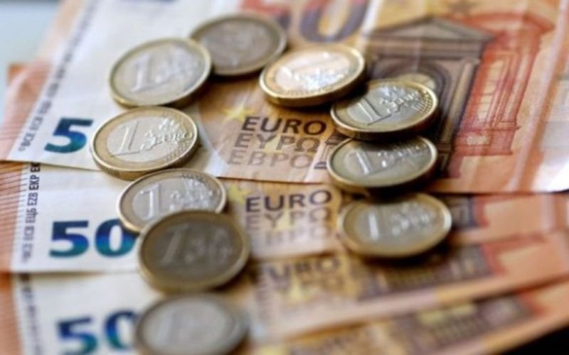 крачка еврозоната политически коментари очакване конвергентните доклади българия