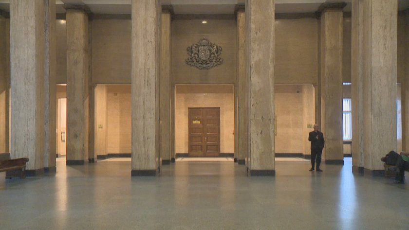 Разпитаха сина на Джевдет Чакъров