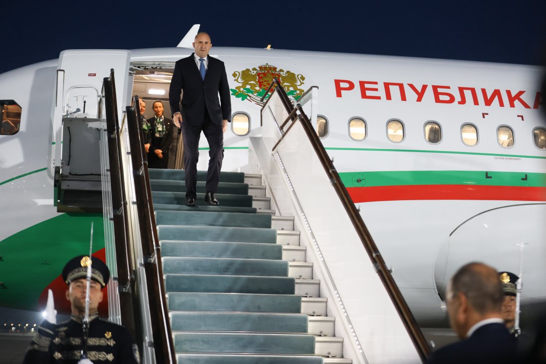 Президентът Румен Радев пристигна на официално посещение в Узбекистан