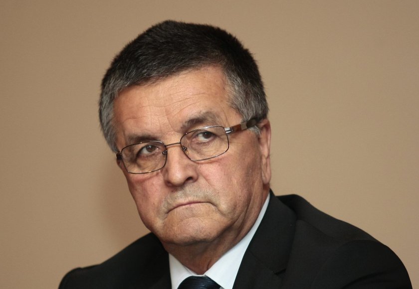 почина бившият заместник председател парламента алиосман имамов