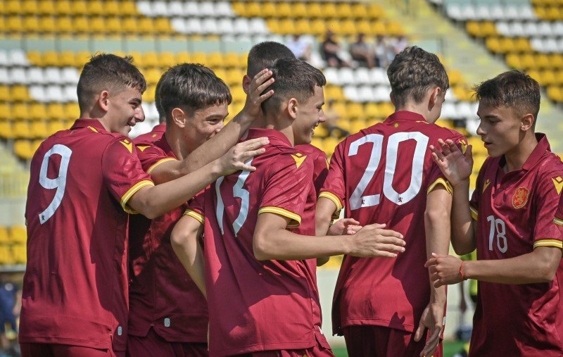 България U15