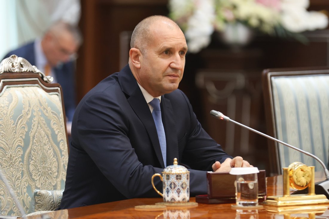 Президентът Радев подписа документи за сътрудничество между България и Узбекистан