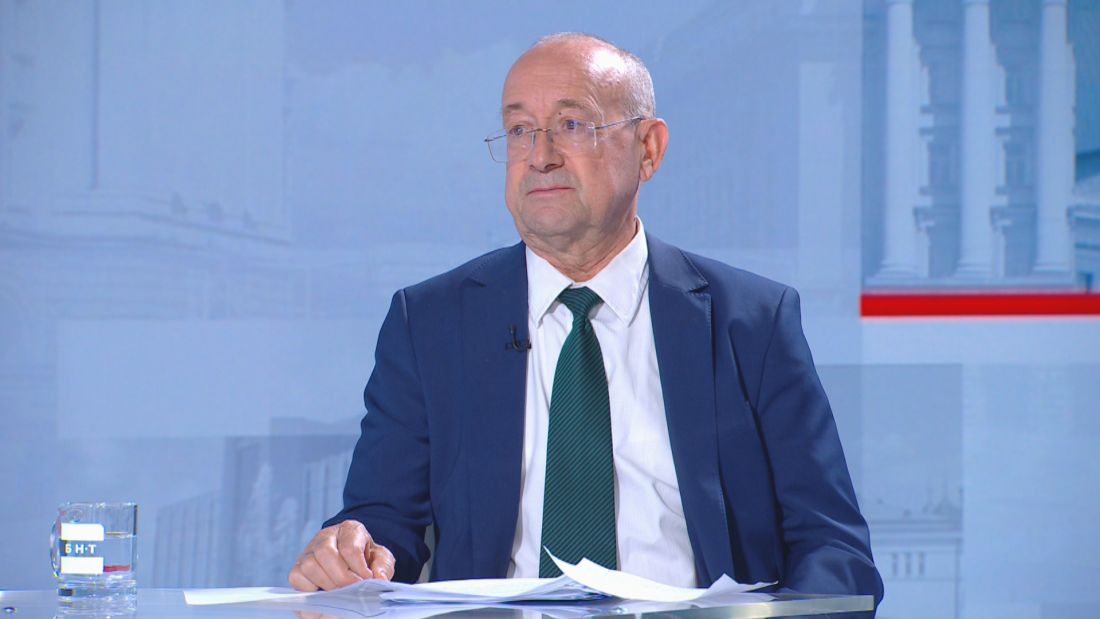 Цветан Симеонов за еврото: Колкото повече се мотаем, толкова повече ще страдаме от това