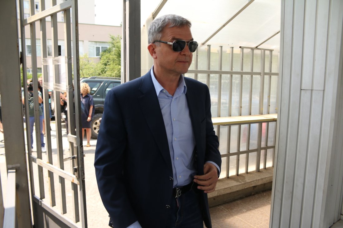 делото атанас пламен бобокови опасните отпадъци тръгва същество