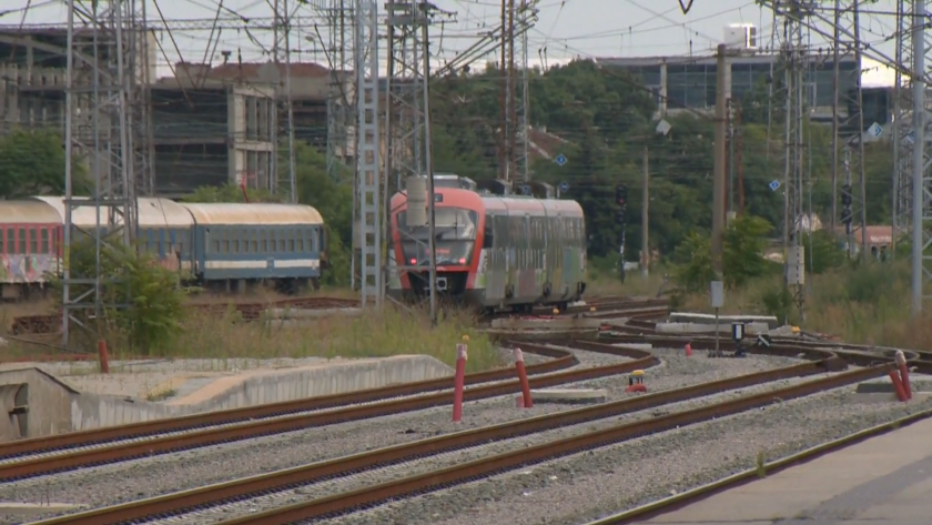 Промени в железопътния транспорт: Ще има ли у нас частни пътнически влакове?