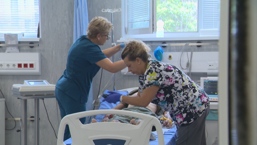 Как преминава един час в спешното на ИСУЛ?