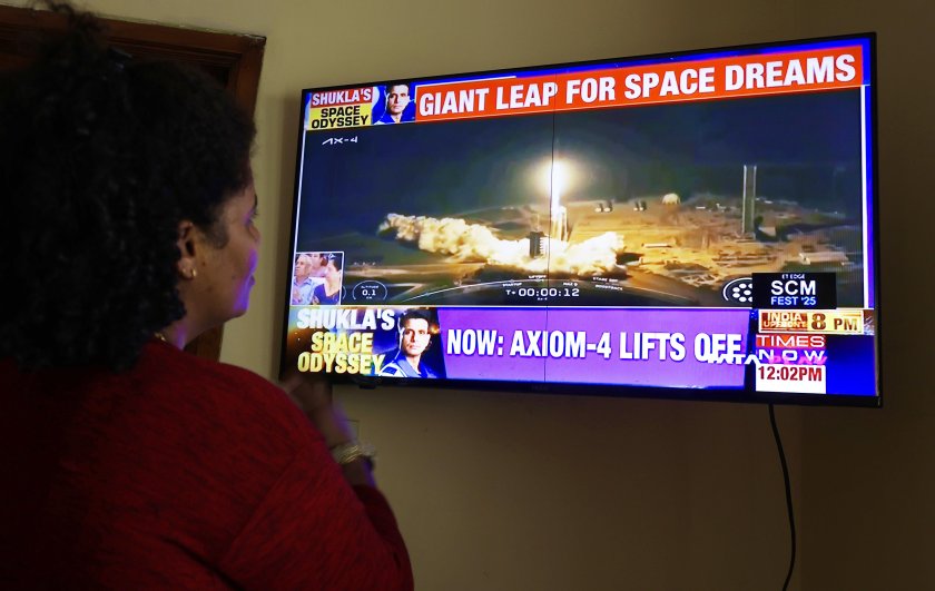 Нова мисия на Международната космическа станция: Поляк, унгарец и индиец са на борда на "Аксиом-4"