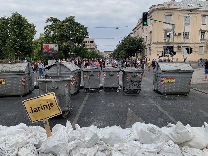 Кой ще мигне пръв - и студентите, и властта в Сърбия не отстъпват от позициите си