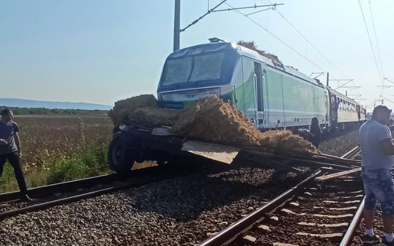 Влак блъсна и уби дете на жп прелез в карловското село Певците