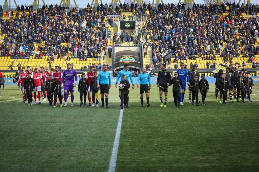 първа лига ботев пловдив цска галерия