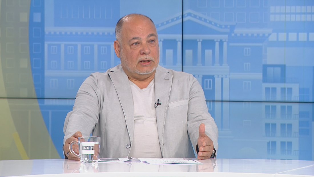 Проф. Иван Литвиненко: Детската болница се използва като параван