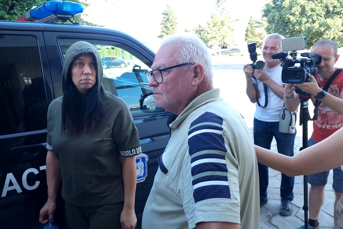 Съдът потвърди гаранцията от 6000 лева за обвиняемите по делото за цигарената фабрика в Хасковско