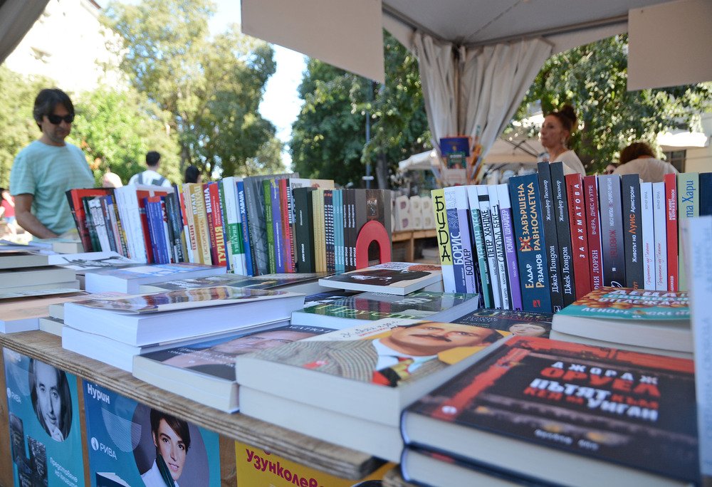 Отменят Алеята на книгата във Варна - каква е причината?