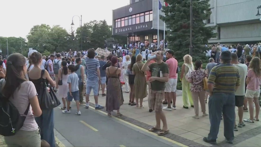 Пореден протест във Варна в подкрепа на кмета Благомир Коцев