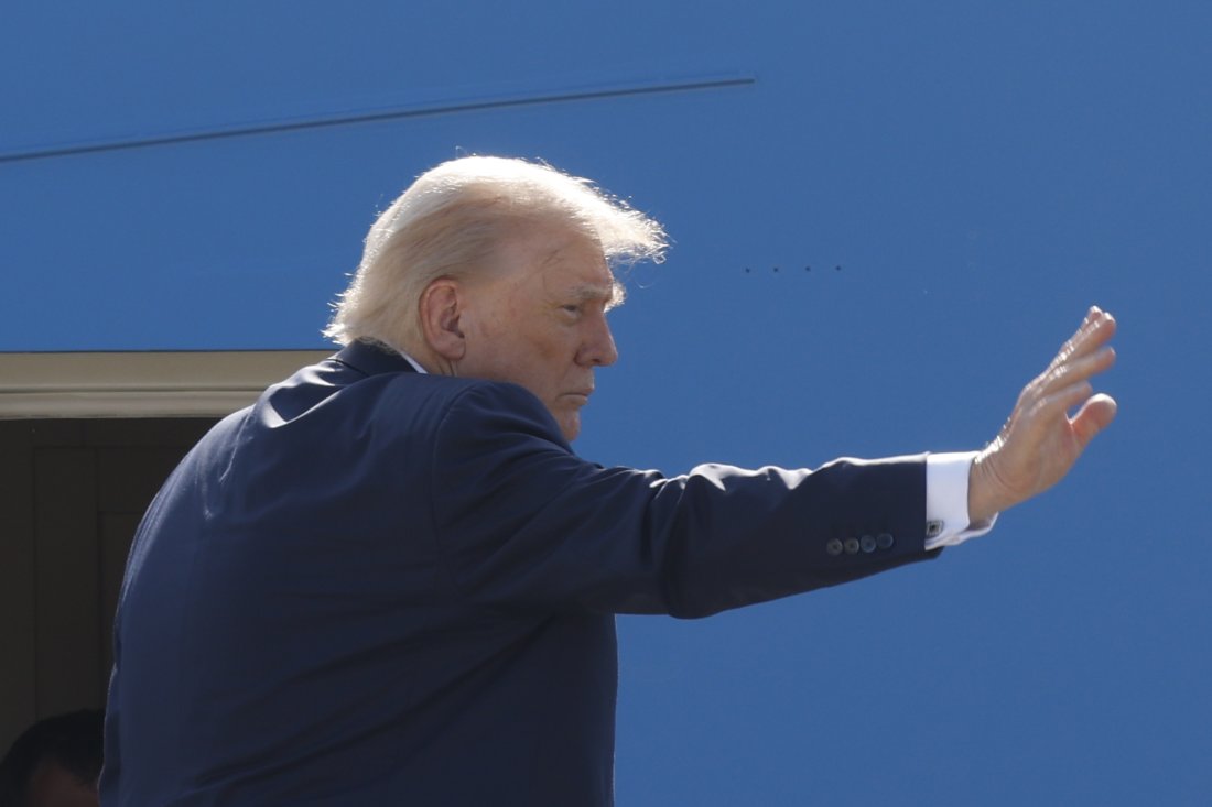 50:50 са шансовете за споразумение с ЕС за митата, каза Тръмп