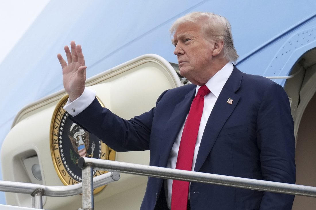 Голф и политика: Започна визитата на Доналд Тръмп в Шотландия