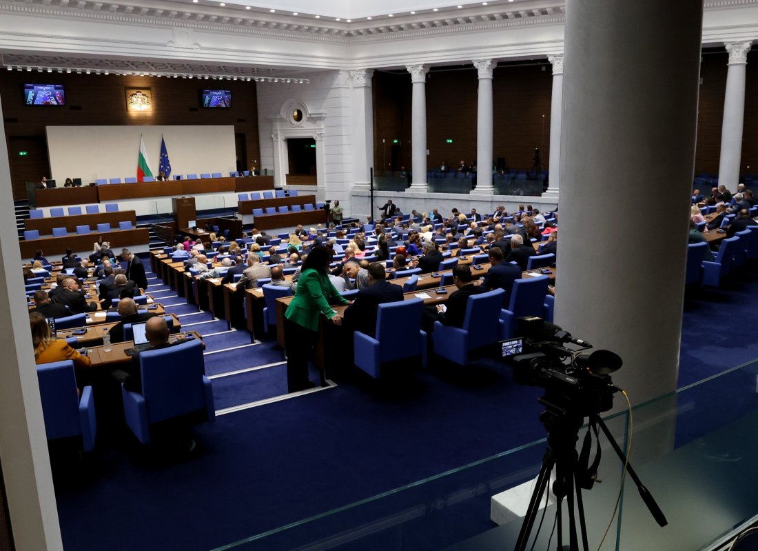 парламентът преодоля ветото президента гласува повторно промените закона здравното осигуряване
