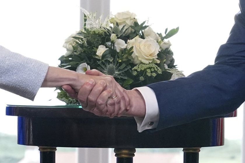 Споразумението: Има ли победител и победен в търговската войната между САЩ и ЕС?