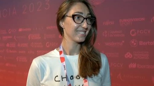 елизабет паисиева бнт българия показва невероятна гимнастика
