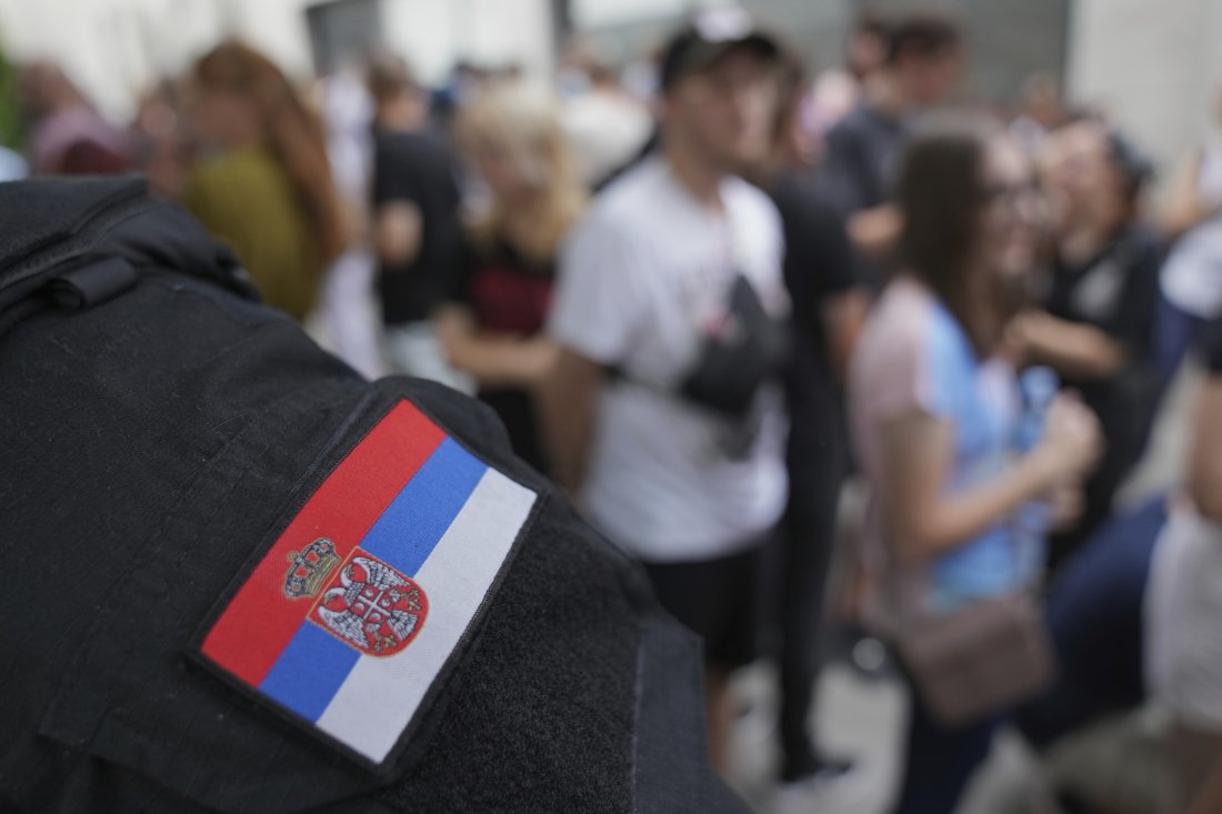 Девет души са арестувани по време на протеста в Нови пазар