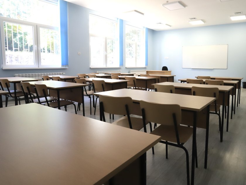 Публикуваха третото класиране за прием в 8-и клас