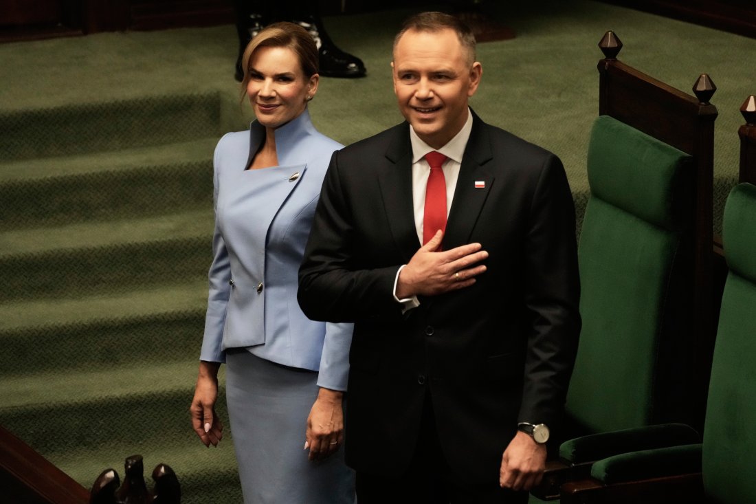 Карол Навроцки встъпи в длъжност като президент на Полша