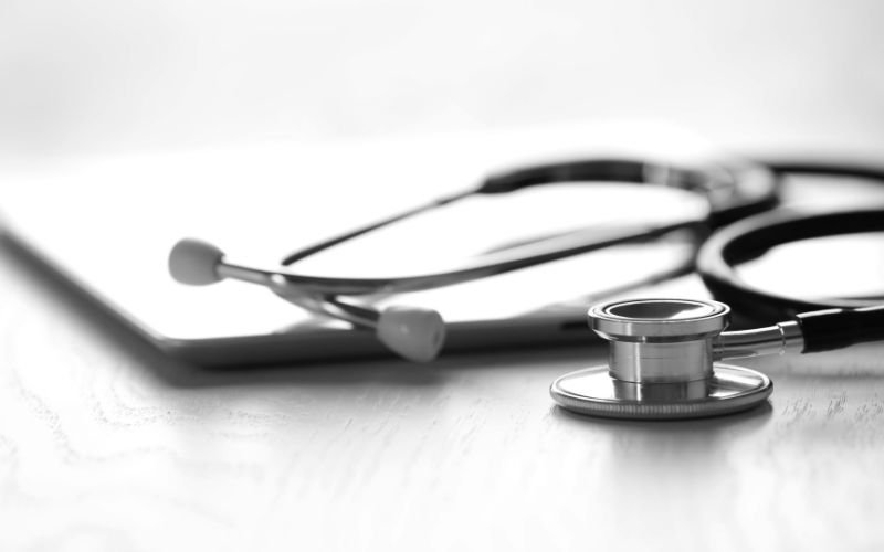 Промяна в предпочитанията: Младите все повече искат да са лекари и учители, а не IT специалисти