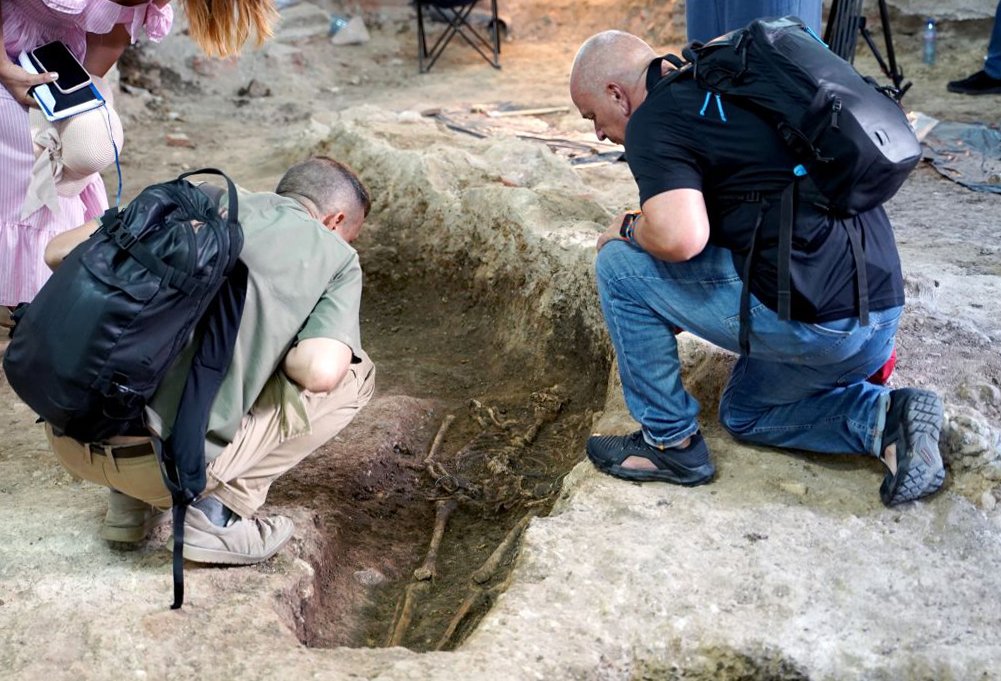 Археологически разкопки от Източния некропол на Сердика (СНИМКИ)