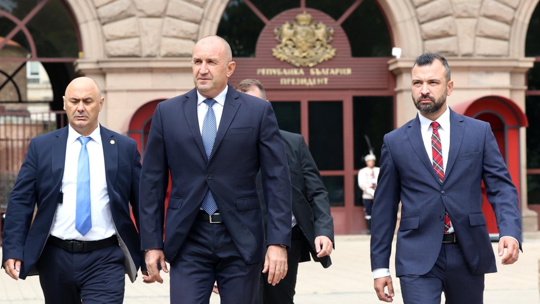 Президентът Румен Радев: Категорично не приемам внушенията, че саботирам работата на правителството