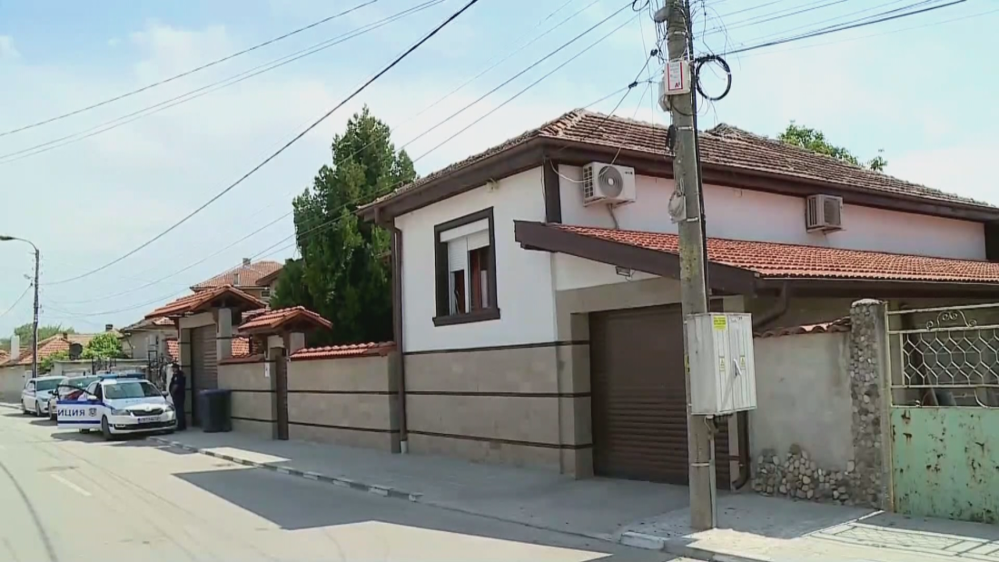 Очаква се разследващите да изнесат повече информация за убийството на жена в Първомай