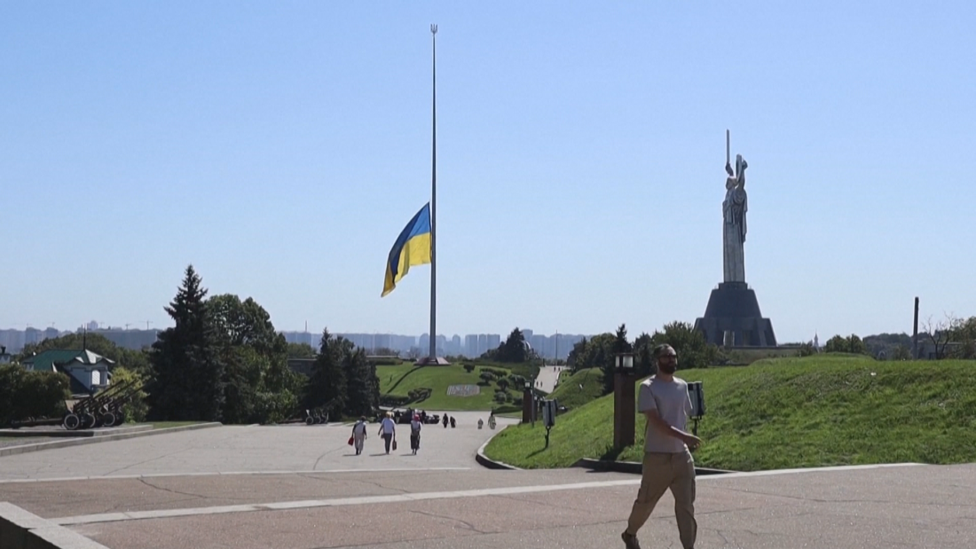 Ден на траур в Киев: Военните министри на ЕС обсъдиха гаранциите за сигурност на Украйна