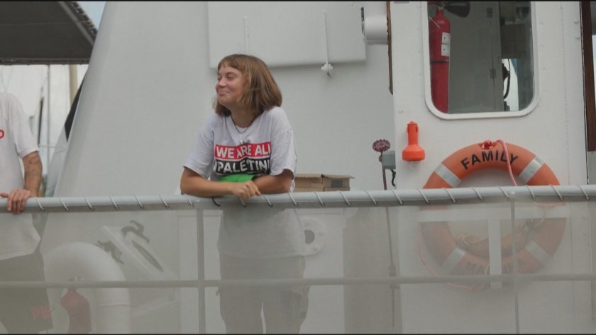 Грета Тунберг и Сюзън Сарандън отплаваха за Газа с флотилия от кораби с помощи