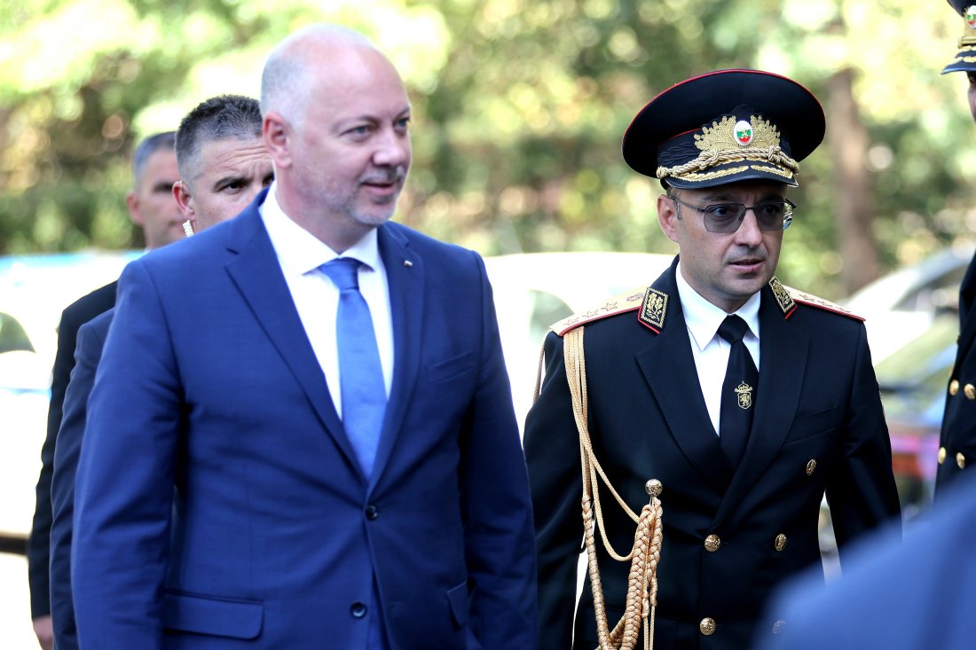 Премиерът за вота на недоверие: Управляващи и опозиция живеят в паралелни реалности