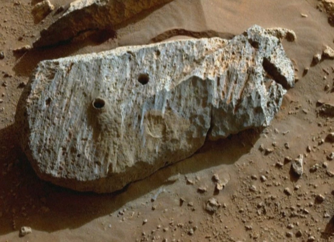 Имало ли е древен микробен живот на Марс?