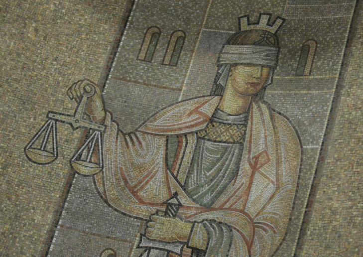 Прокуратурата ще промени обвинението на пастрока, прегазил умишлено дете в Русенско