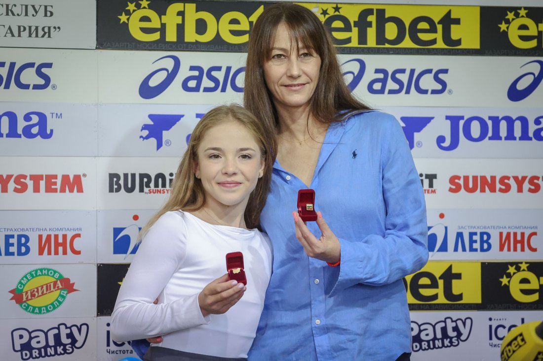 Валентина Иванова и Стилияна Николова