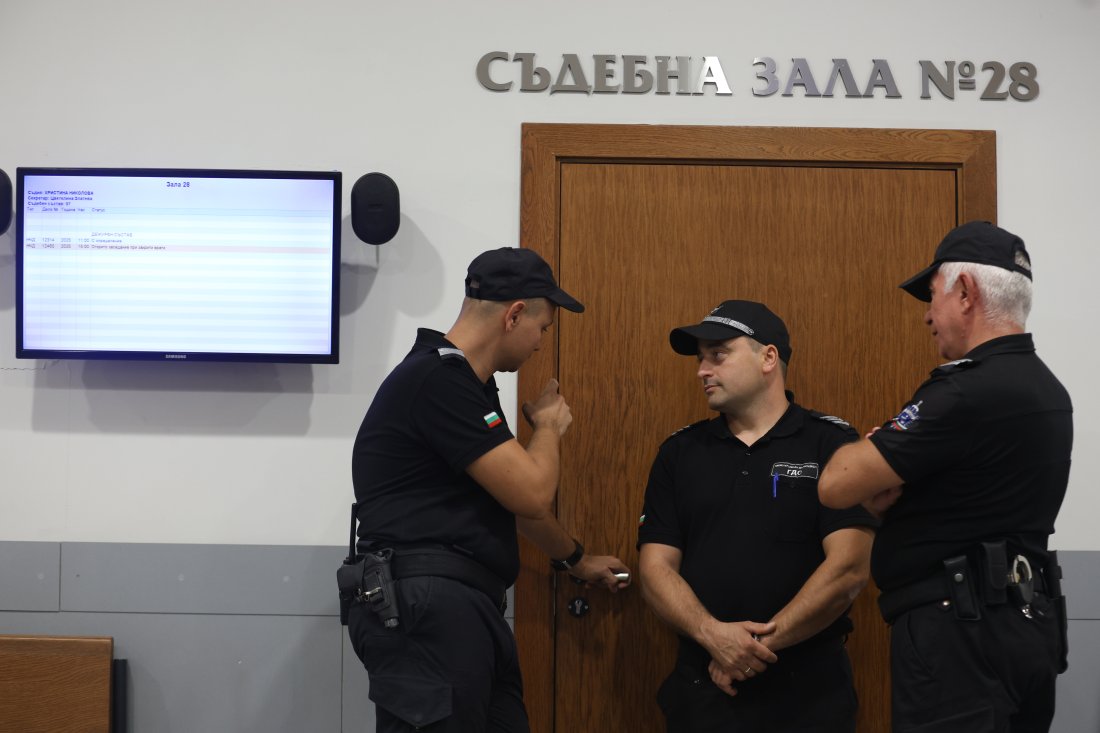 съдът остави ареста служителя цгм нанесъл побой нарушители