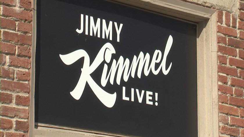 Свалиха от ефир шоуто на Джими Кимъл заради коментар за покушението срещу Кърк