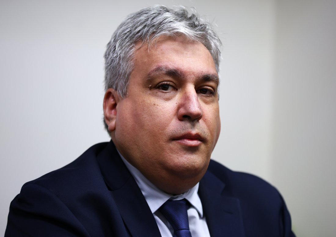 Председателят на Националния статистически институт съобщи, че е получил заплаха за живота си